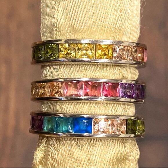 JEN HANSEN STERLING SILVER CUBIC ZIRCONIA RAINBO CHANEL RING MULTICOLOR RAINBOW - Picture 2 of 9